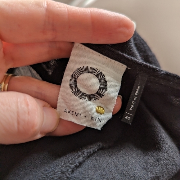 Anthropologie akemi + kin black blouse top xs - Picture 6 of 11